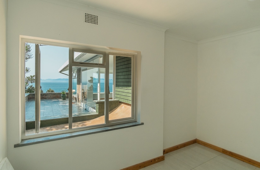 5 Bedroom Property for Sale in Simons Town Western Cape